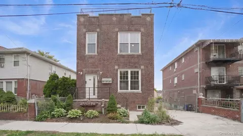 2424 Esplanade Ave, New York, NY 10469
