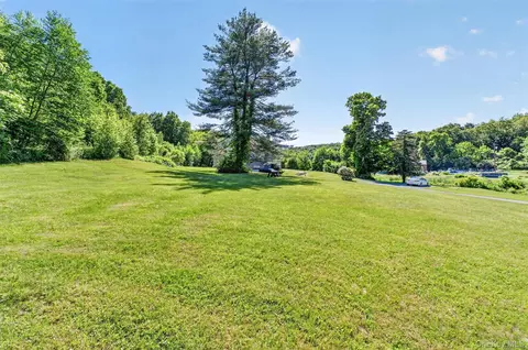 29-35 Bowen Ct, Kent, NY 10512 photo 13