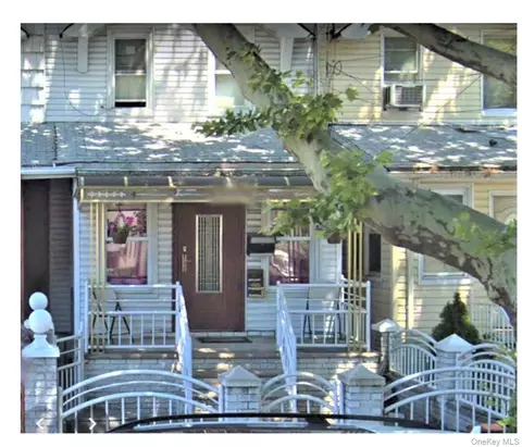 11205 103rd Ave, South Richmond Hill, NY 11419