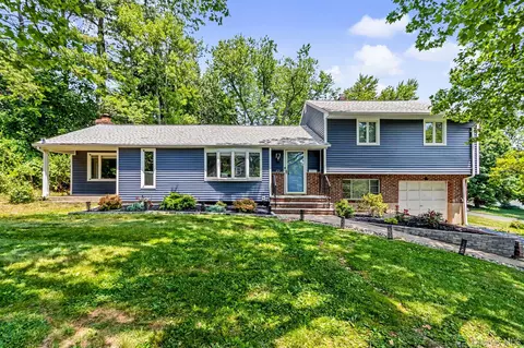 62 Arthur St, Orangetown, NY 10913