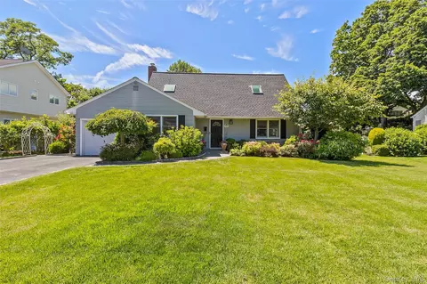 116 Huntley Dr, Greenburgh, NY 10502