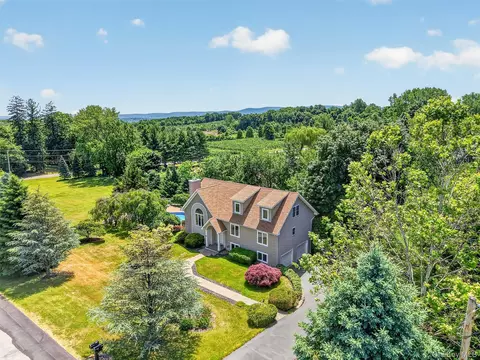 201 Candlestick Hill Rd, Newburgh, NY 12550