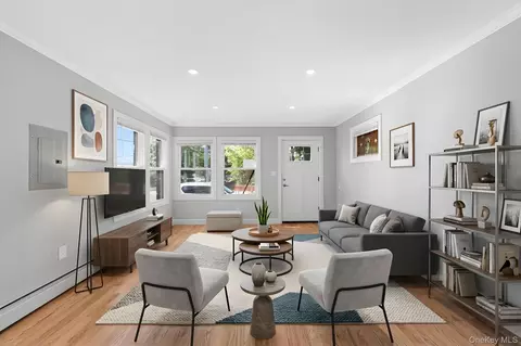14206 116th Ave, Jamaica, NY 11436