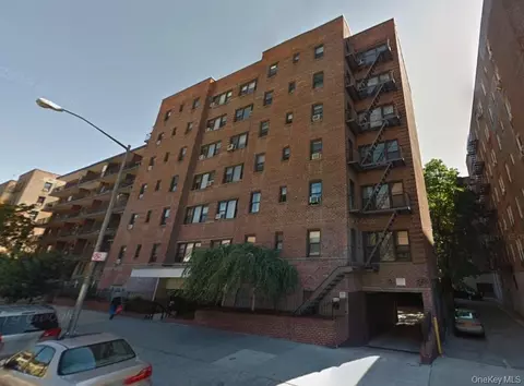 14336 Barclay Ave #5H, Flushing, NY 11355