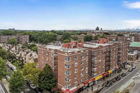 111-45 76th Dr #F2, New York, NY 11375
