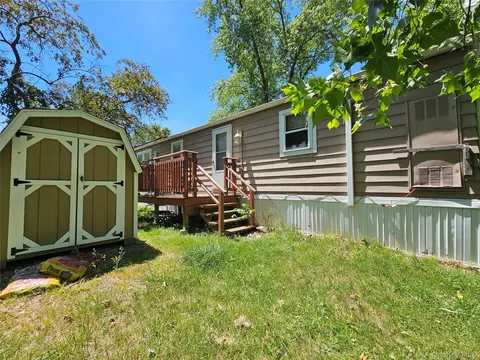 57 Sheafe Rd, Poughkeepsie, NY 12601 photo 2