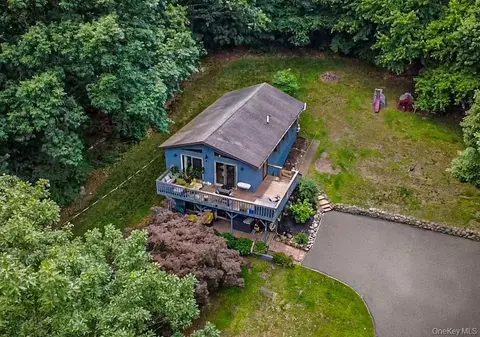 20 Ernst Rd, Cortlandt, NY 10567