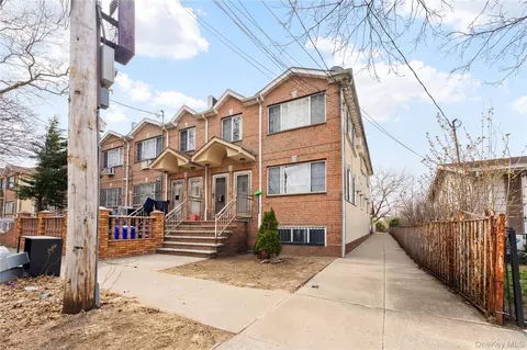 10932 156th St, Jamaica, NY 11433
