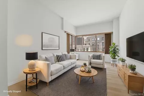 350 W 50th St #6N, New York, NY 10019