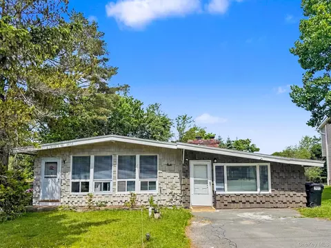 44 Straight Path, Thompson, NY 12775