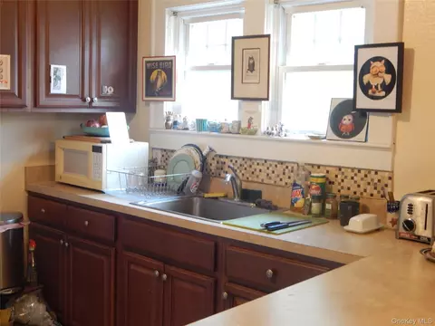 321 Spring St, Ossining, NY 10562 photo 18
