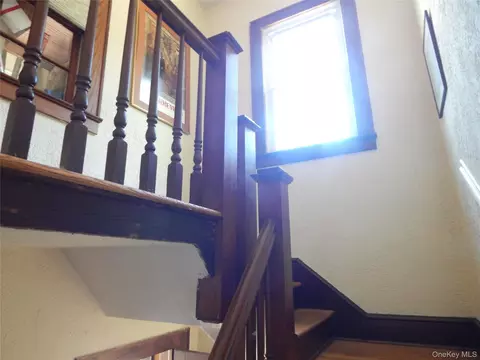 321 Spring St, Ossining, NY 10562 photo 4