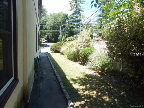 321 Spring St, Ossining, NY 10562 photo 16