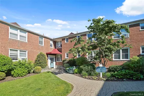 6 Bryant Cres #2F, White Plains, NY 10605