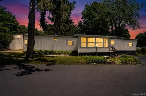 165 Lattintown Rd #60, Newburgh, NY 12550