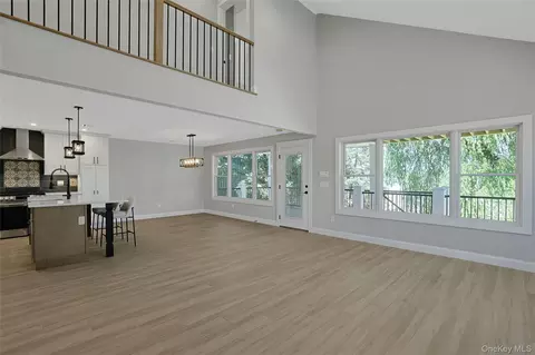 Living - 74 Beach Rd, Stony Point, NY 10980 photo 5 of 11