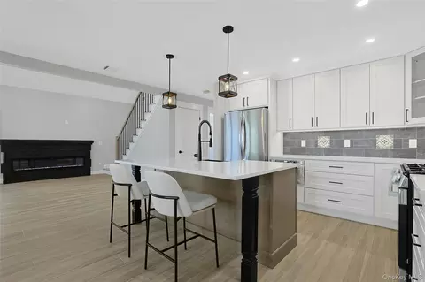 Kitchen - 74 Beach Rd, Stony Point, NY 10980 photo 5 of 6