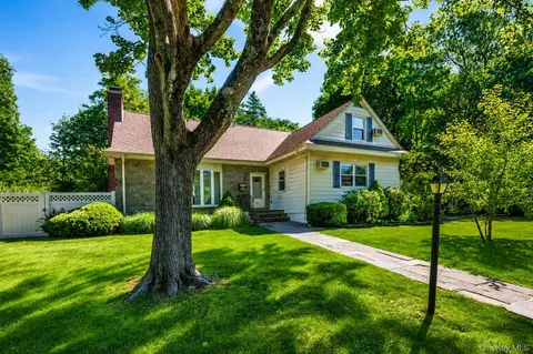 39 Jane St, Greenburgh, NY 10530
