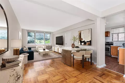 629 Kappock St #2P, Bronx, NY 10463