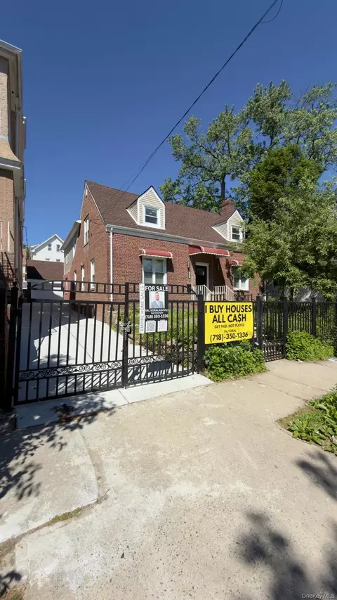 4077 Seton Ave, New York, NY 10466
