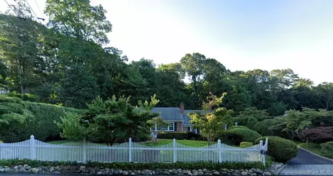 92 Christian Ave, Stony Brook, NY 11790