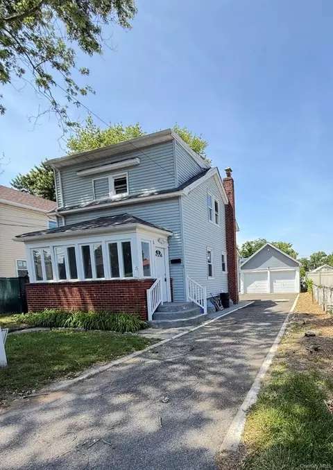 15 Mirin Ave, Roosevelt, NY 11575