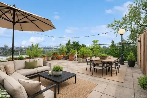 2400 Johnson Ave #1K, New York, NY 10463