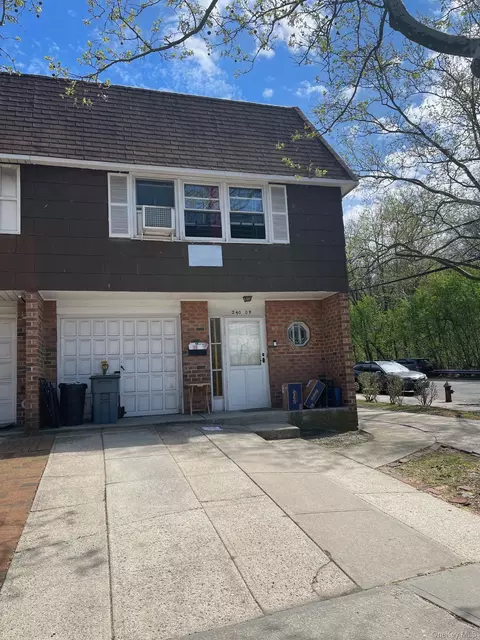 240-04 68th Ave #31, Little Neck, NY 11362