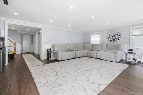 Other - 47 Orange Dr, Jericho, NY 11753 photo 4 of 11