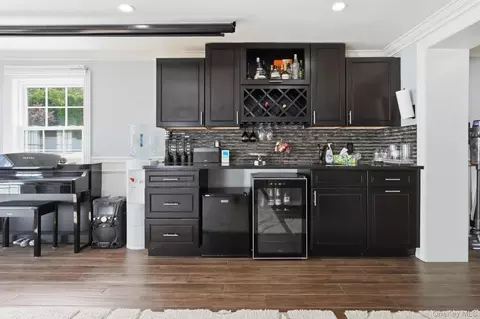 Other - 47 Orange Dr, Jericho, NY 11753 photo 6 of 11