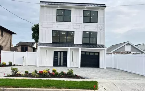 2450 Florin Ct, Bellmore, NY 11710