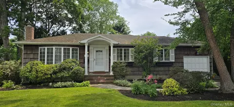 350 Columbus Ave, West Babylon, NY 11704