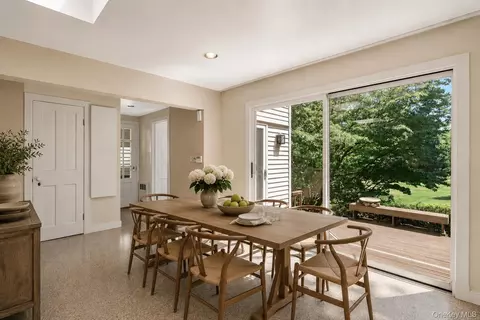 Dining - 433 Arcady Rd, Yorktown, NY 10562 photo 2 of 2