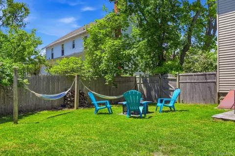 Exterior - 185 Cedar Ave, Patchogue, NY 11772 photo 7 of 7