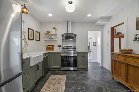 Other - 185 Cedar Ave, Patchogue, NY 11772 photo 1 of 4