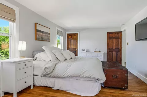 Bedroom - 185 Cedar Ave, Patchogue, NY 11772 photo 2 of 3