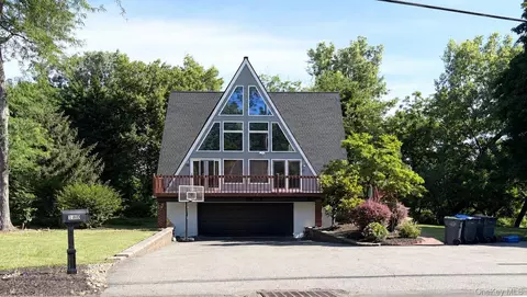 180 E Railroad Ave, West Haverstraw, NY 10993