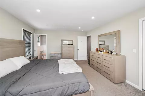 Bedroom - 663 Arthur St, Baldwin, NY 11510 photo 5 of 5