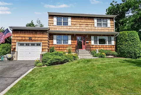 114 Fairfax Ave, Mount Pleasant, NY 10532