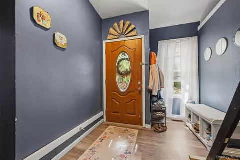 Entry Way - 19 Hulse Ave, Wallkill, NY 10940 photo 1 of 6