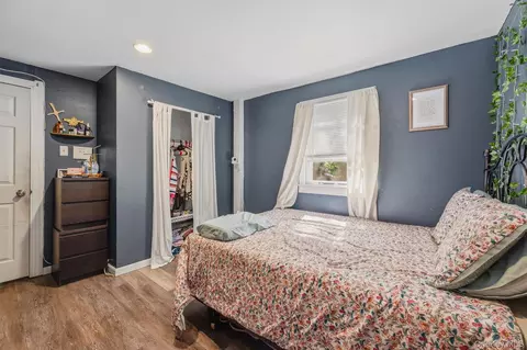 Bedroom - 19 Hulse Ave, Wallkill, NY 10940 photo 2 of 5