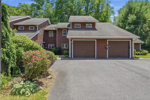 142 Ledge Rd, Kingston, NY 12401