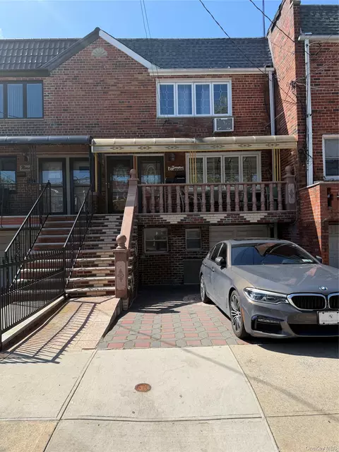 11 Paerdegat 2nd St, Brooklyn, NY 11236