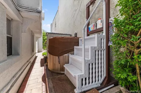 Other - 323 E Walnut St, Long Beach, NY 11561 photo 8 of 8