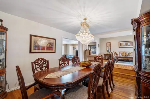 Dining - 45 Mildred Ct, Plainview, NY 11803 photo 3 of 4