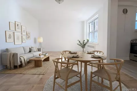30-11 Parsons #152, Flushing, NY 11354