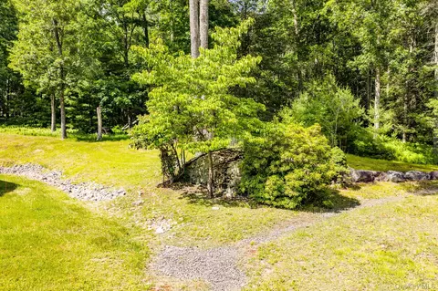 Exterior - 17 Collins Rd, Highland, NY 12732 photo 5 of 13