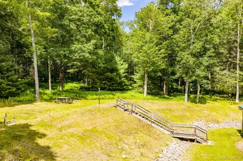 Exterior - 17 Collins Rd, Highland, NY 12732 photo 9 of 13