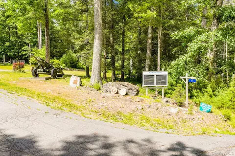 Exterior - 17 Collins Rd, Highland, NY 12732 photo 4 of 13