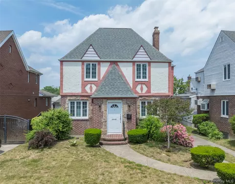 141-27 Coolidge Ave, Jamaica, NY 11435